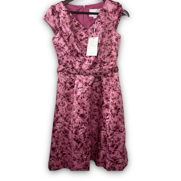 Gal Meets Glam Elle Belted Midi Dress in Rose Wine Size 2 - Picture 3 of 10